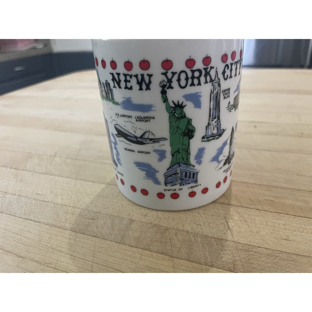 Souvenir NYC Coffee Cup Pre 9/11 Twin Towers Brooklyn Bridge Statue Of Liberty '